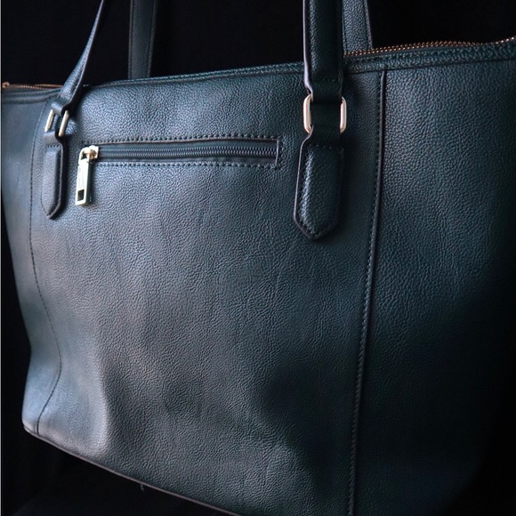 Karl Lagerfeld Emerald Shoulder Bag - Picture 7 of 10